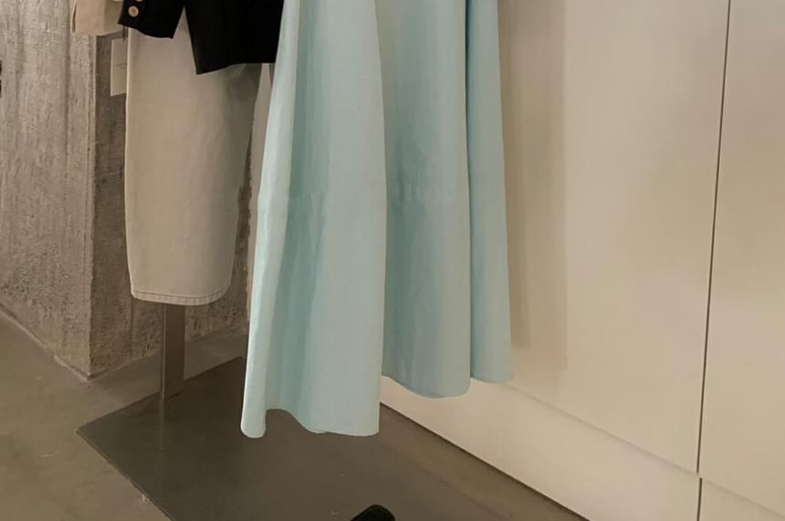 Set: Sleeveless Crew Neck Plain Maxi A-Line Dress + Crossbody Bag