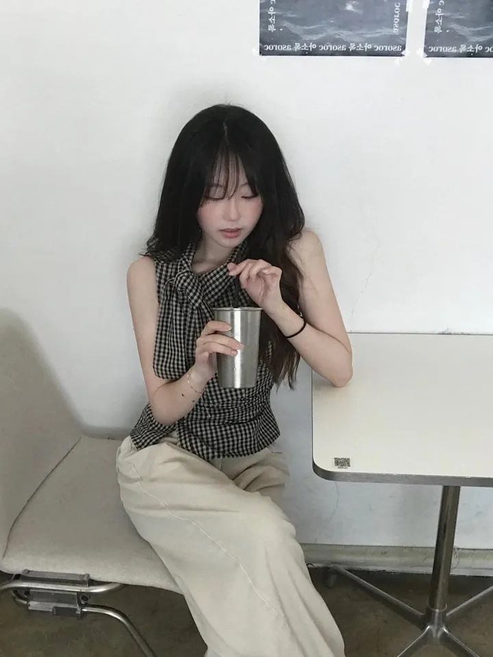 Stand Collar Gingham Ruched Button Crop Tank