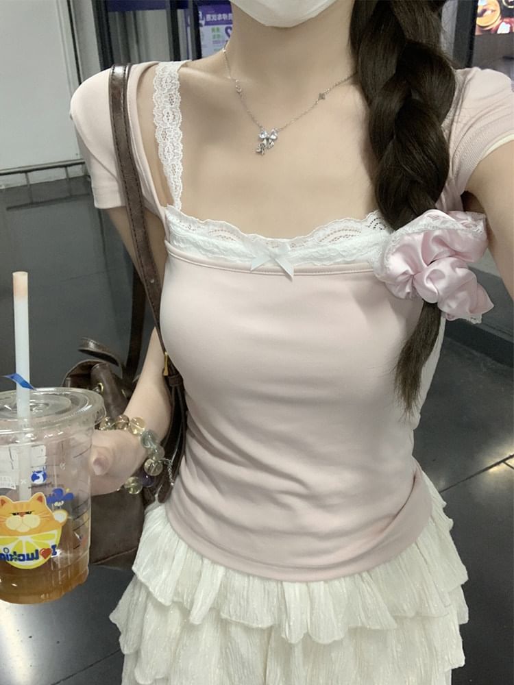 Short-Sleeve Square Neck Lace Trim Plain Crop Top