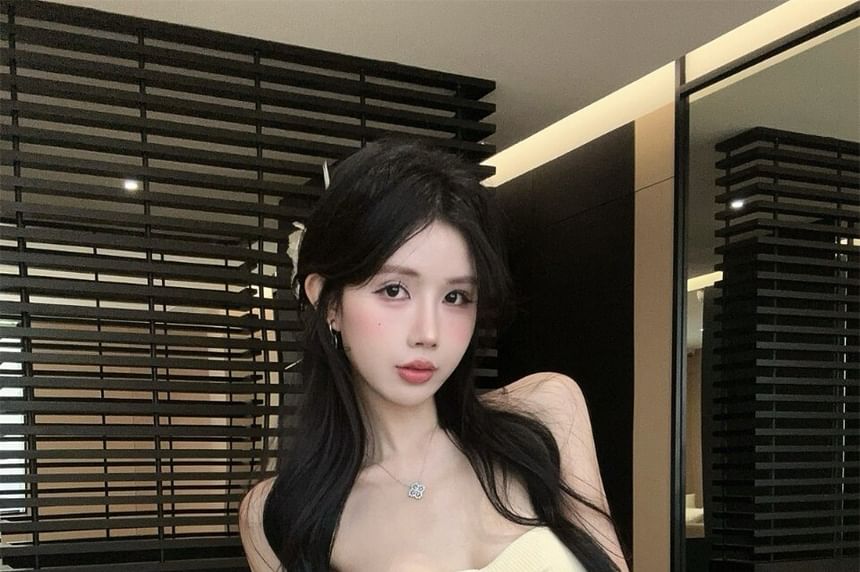 Lace Panel Ruched Button Slit Crop Tube Top