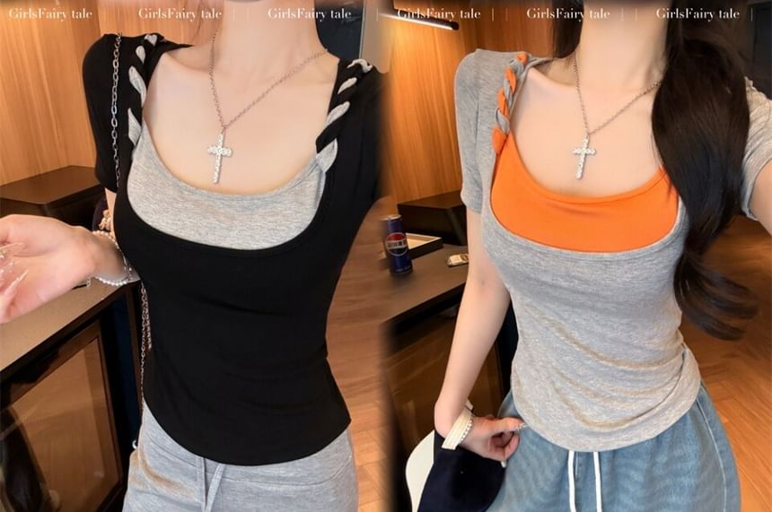 Short-Sleeve Scoop Neck Two Tone Padded T-Shirt