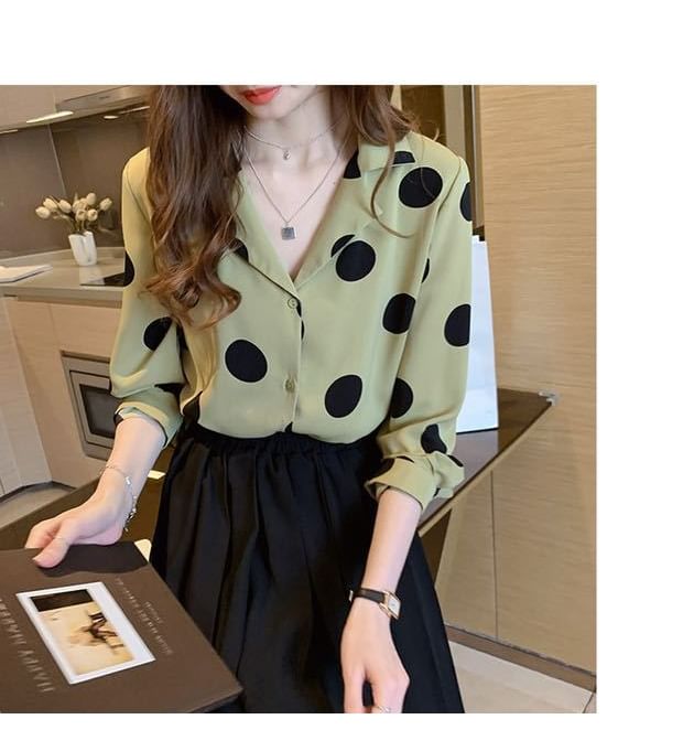 Polka Dot Collared Long-Sleeve Blouse