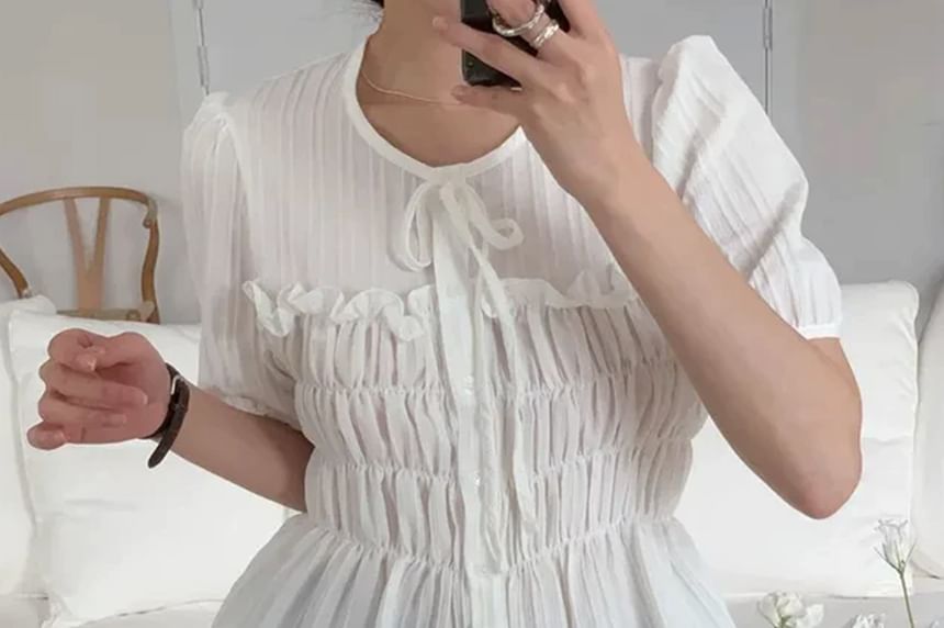 Ruffle Trim Round-Neck Short-Sleeve Blouse