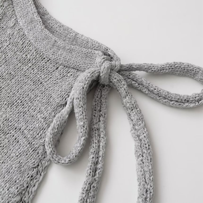 Plain Halter Neck Crop Knit Top