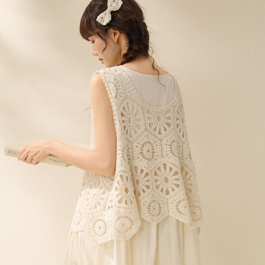 Crochet Lace Sleeveless Top