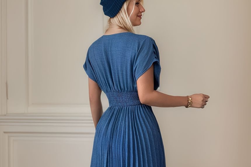 Sleeveless V-Neck Plain Ruched Maxi Pleated A-Line Dress