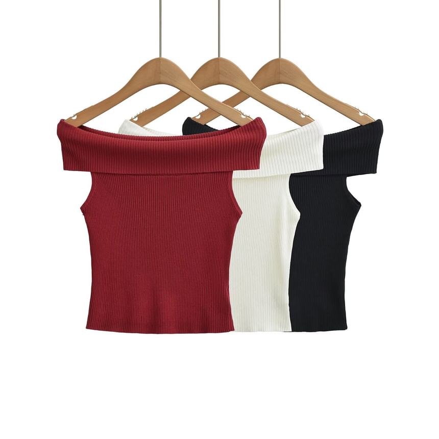 Off-Shoulder Ribbed Knit Tee with Short Sleeves