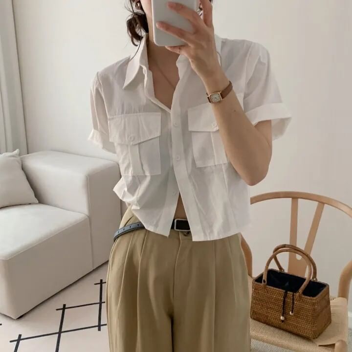 Cropped Collared Shirt with Short Sleeves