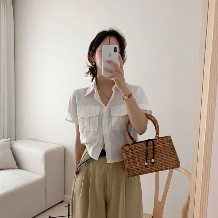 Cropped Collared Shirt with Short Sleeves