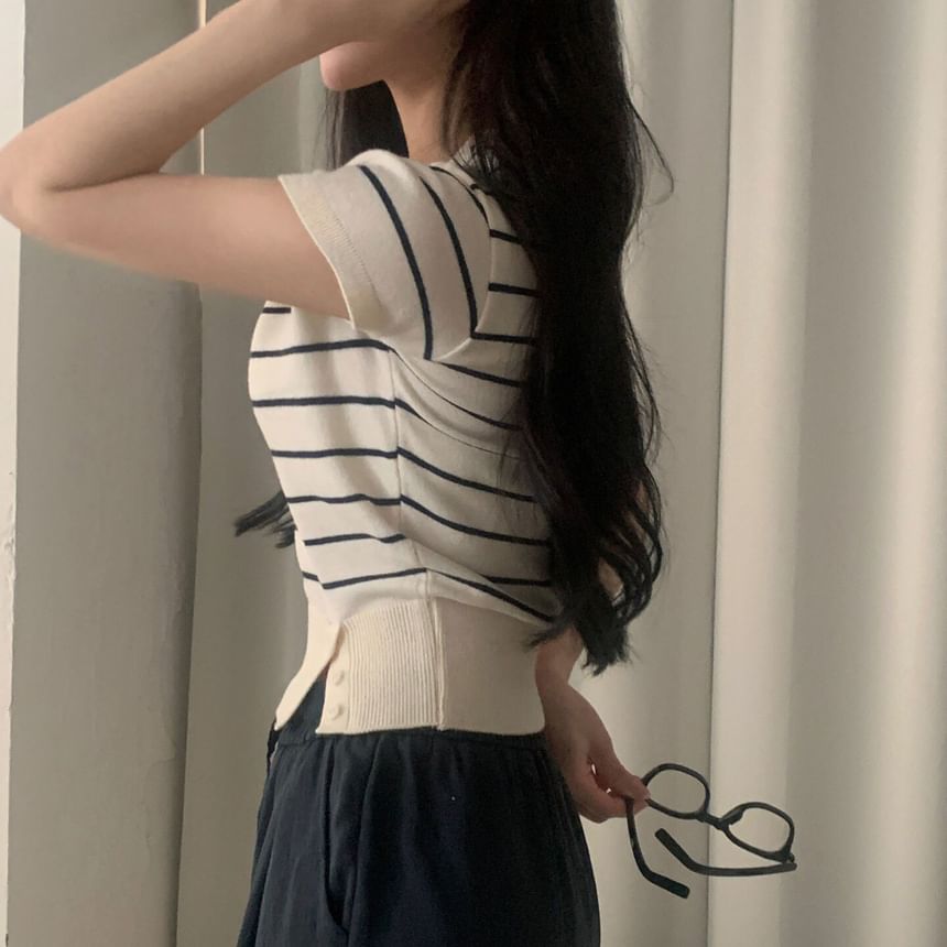 Striped Cropped Knit Top with Scoop Neck