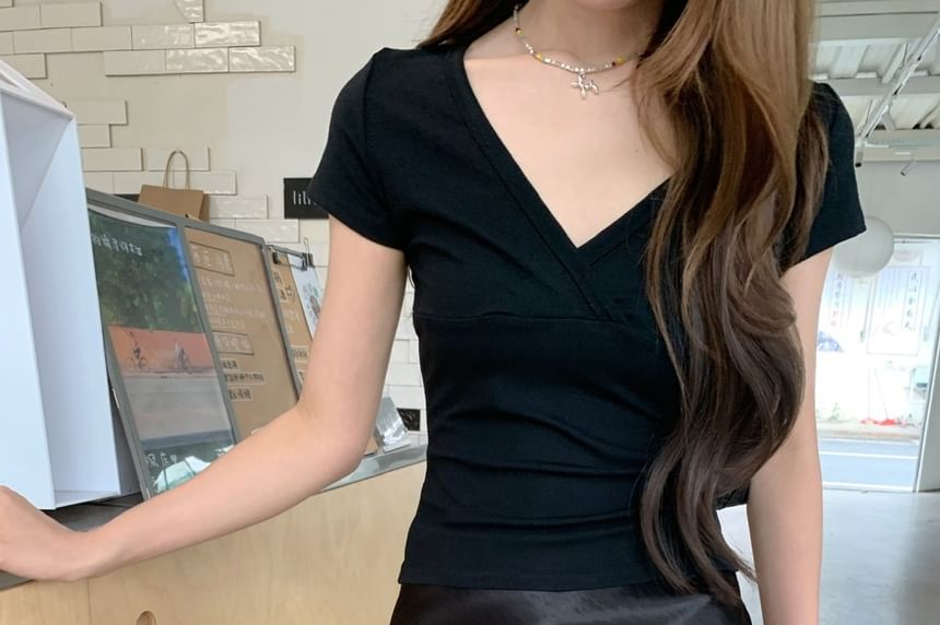 Short Sleeve V-Neck Plain Slim-Fit T-Shirt / High Waist Satin Mini Skirt