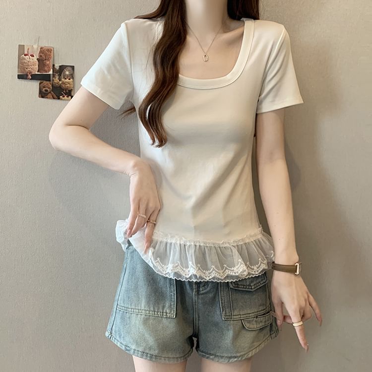 Short-Sleeve Scoop Neck Lace Panel Slim Fit T-Shirt