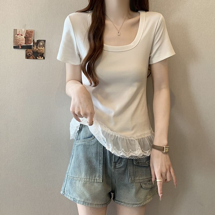 Short-Sleeve Scoop Neck Lace Panel Slim Fit T-Shirt