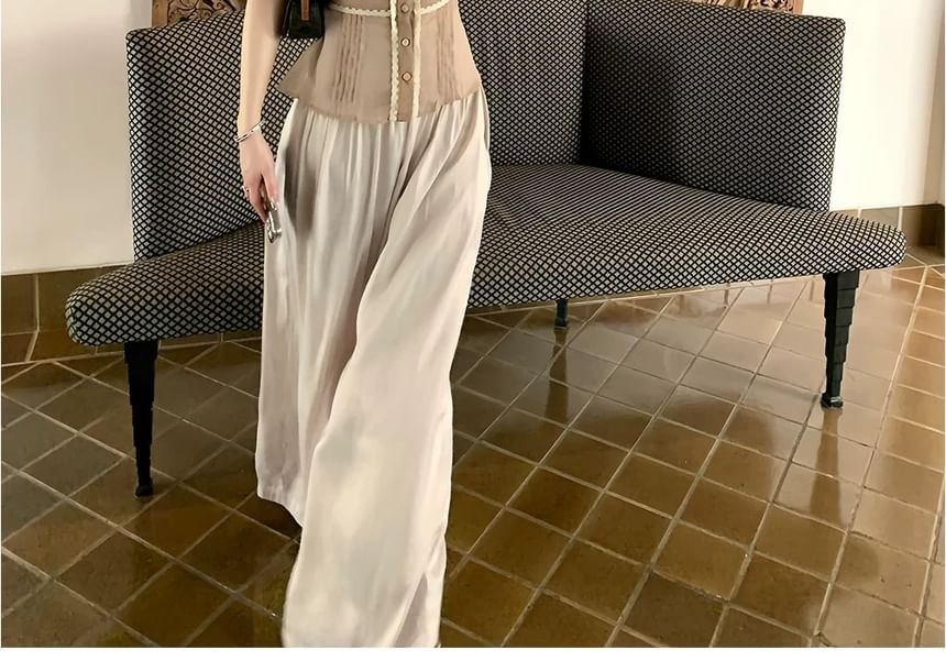 Sleeveless Plain Lace Trim Cutout Ruffle Blouse