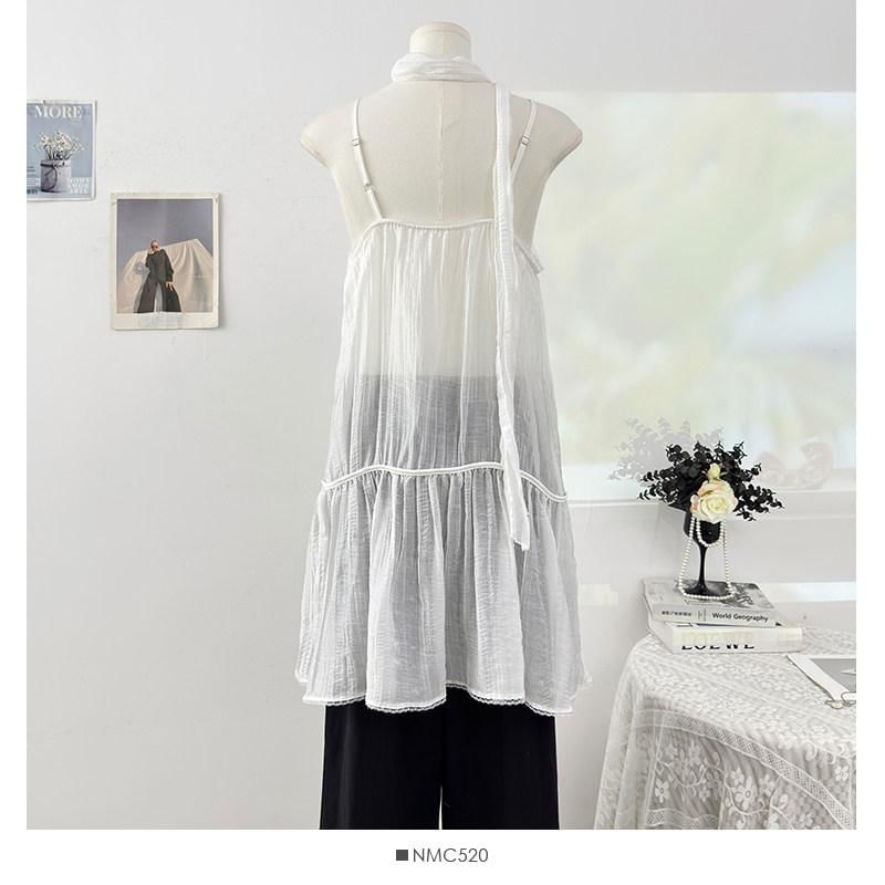 Spaghetti Strap V-Neck Plain Lace Trim Camisole Top