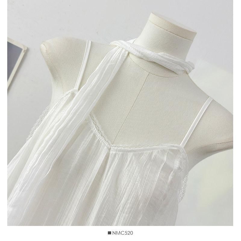 Spaghetti Strap V-Neck Plain Lace Trim Camisole Top