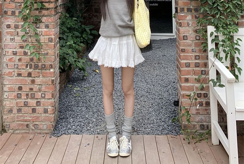 Mid Rise Plain Mini Ruffle Trim A-Line Skirt