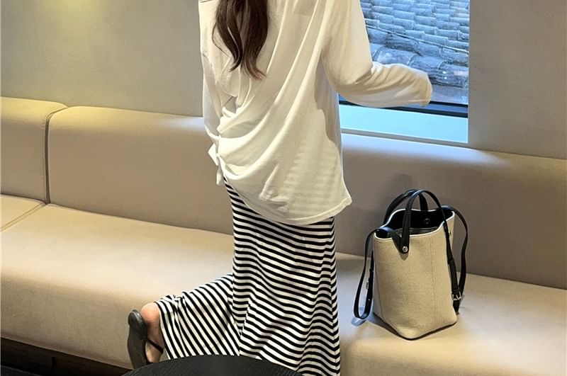Long-Sleeve Off-Shoulder Plain Sheer T-Shirt / High Waist Striped Maxi Mermaid Skirt