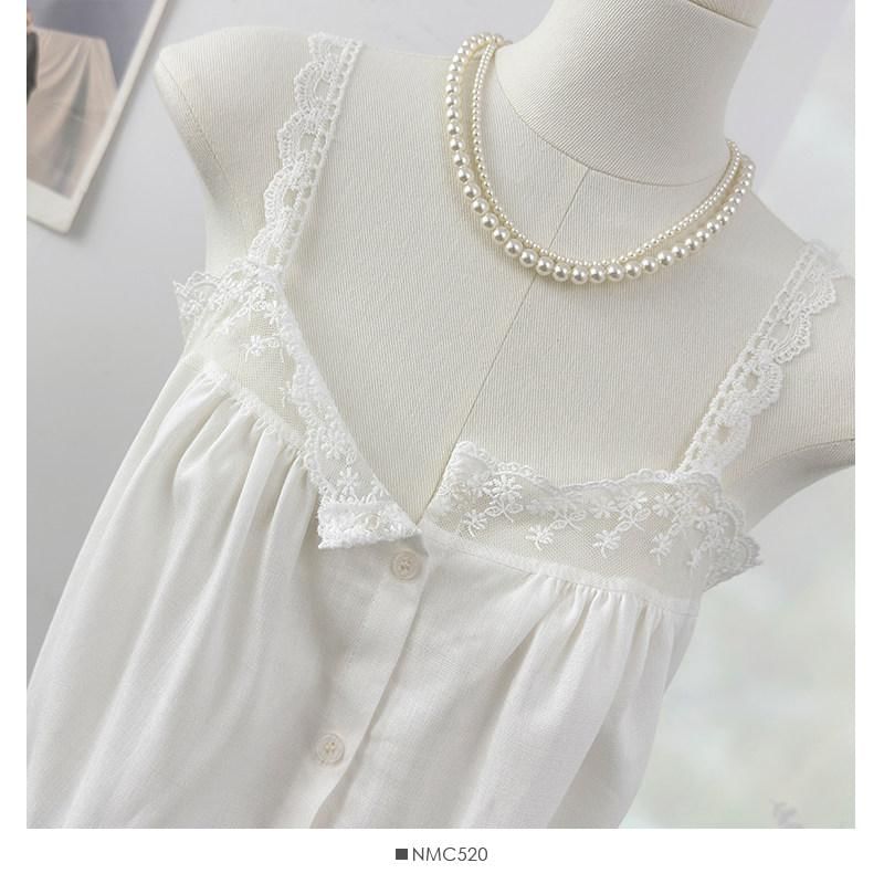 Sleeveless Lace Trim Button-Up Plain Flowy Top