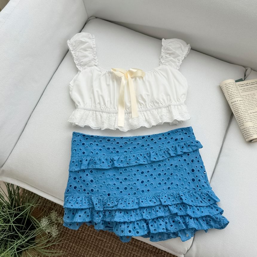 Sleeveless Square Neck Plain Ruffle Trim Crop Top / Mid Rise Ruffle Trim Mini A-Line Skirt