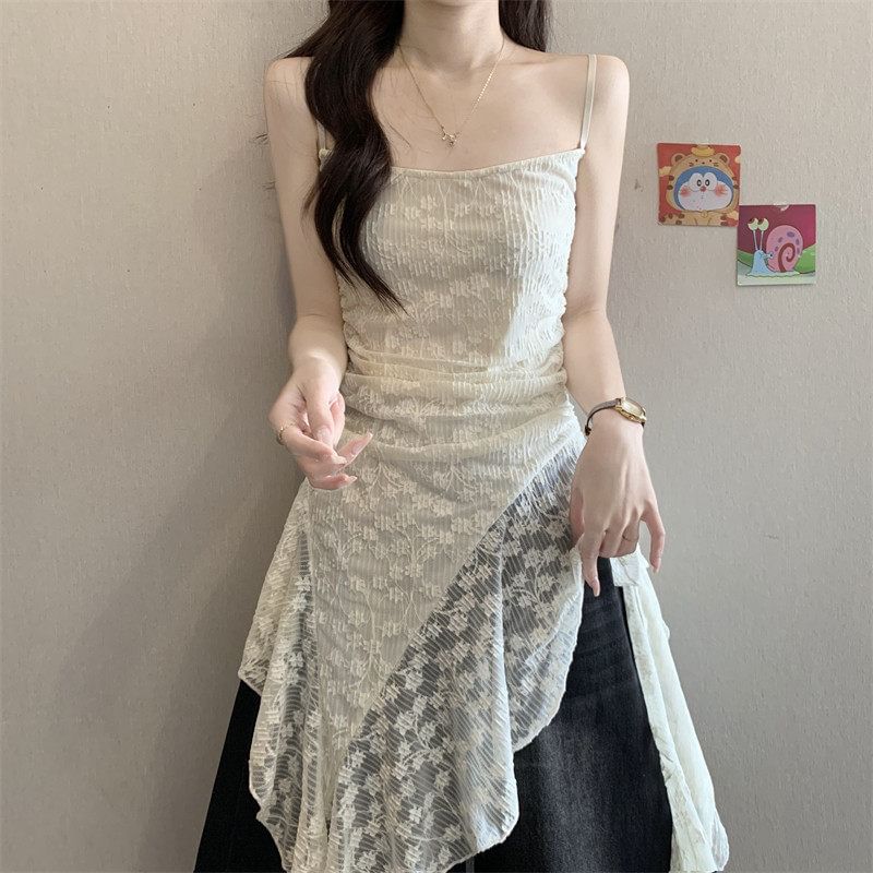 Floral Side-Slit Lace Camisole Top