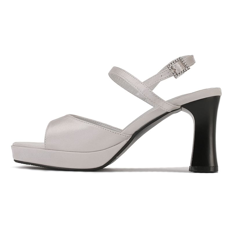 Block Heel Peep Toe Sandals