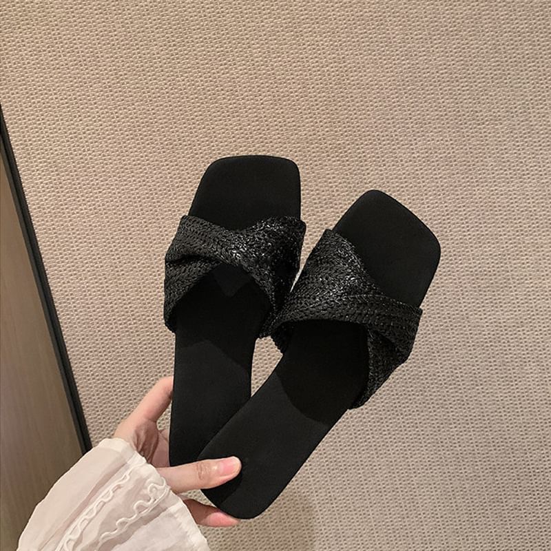 Woven Twisted Sandals