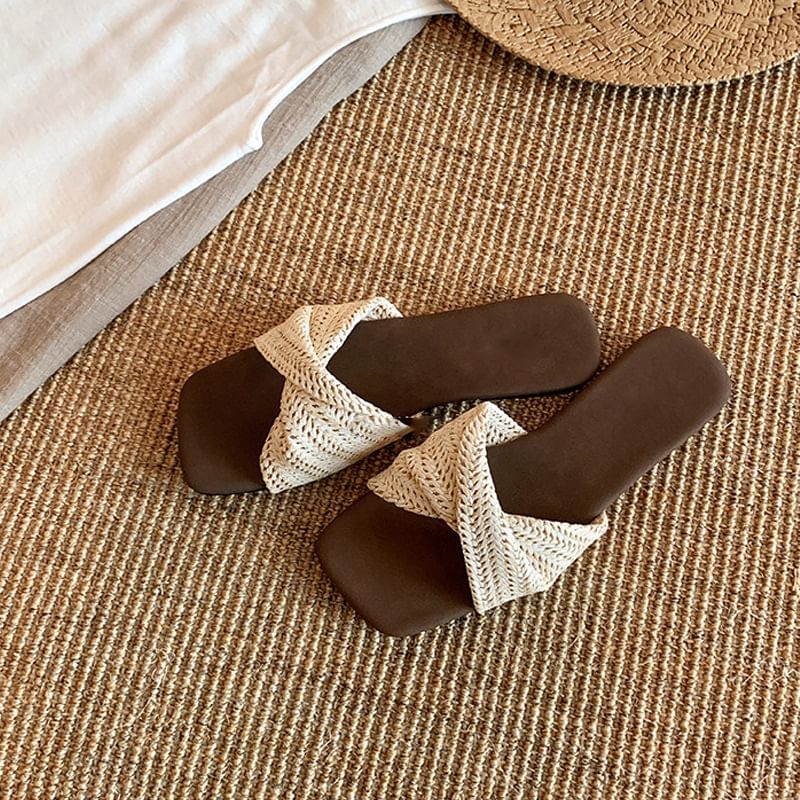 Woven Twisted Sandals