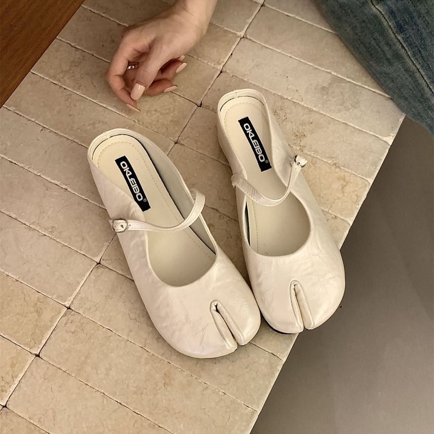 Hidden Wedge Split Toe Plain Faux Leather Mary Jane Mules