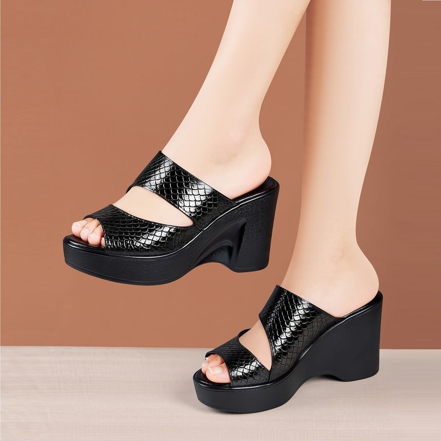 Wedge Heel Croc Grain Slide Sandals