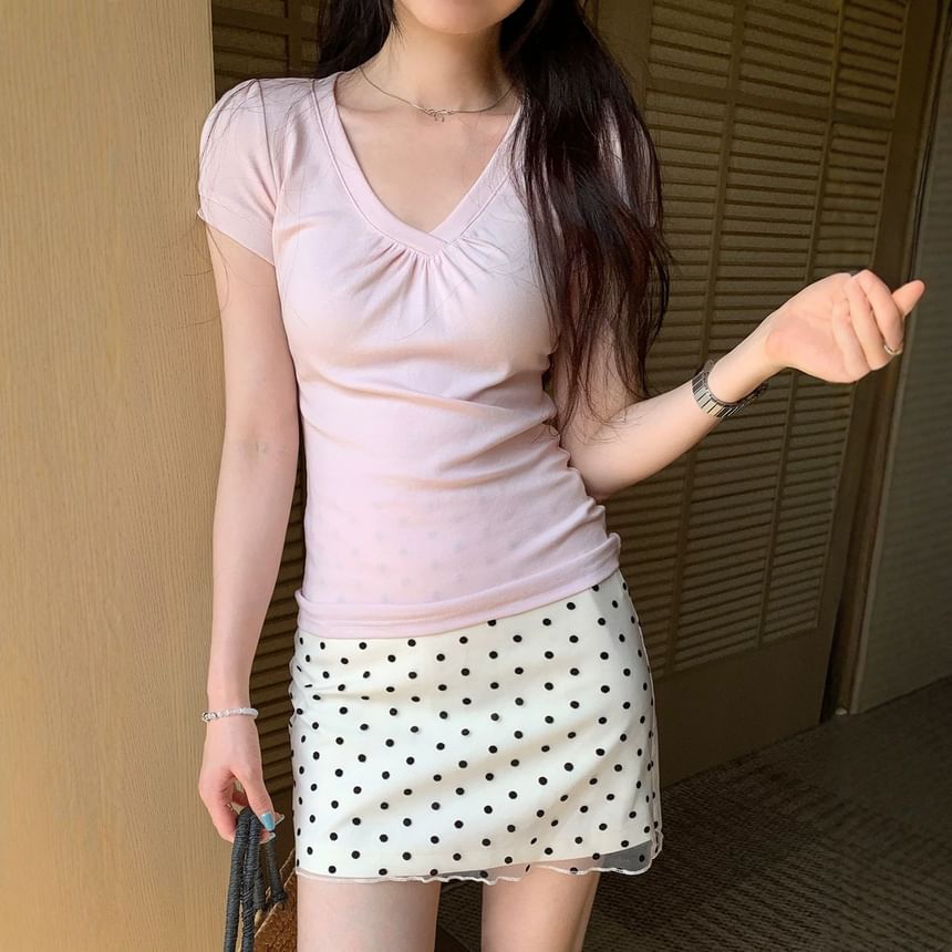 Short-Sleeve V-Neck Plain Ruched T-Shirt