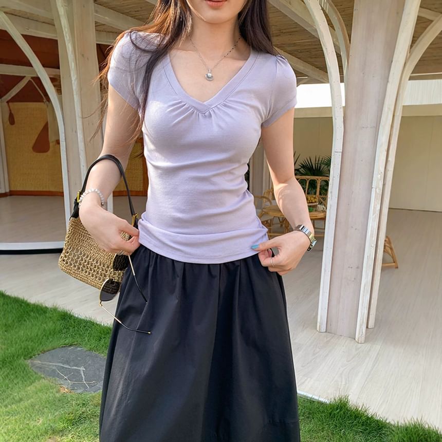 Short-Sleeve V-Neck Plain Ruched T-Shirt