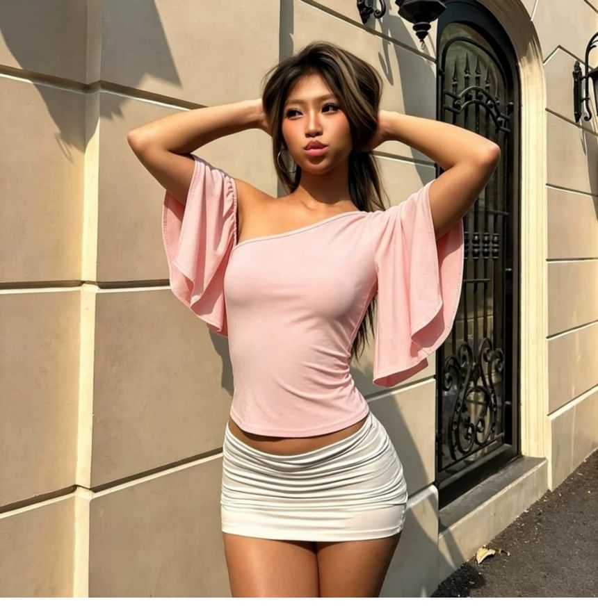 Cold Shoulder Bell Sleeve Slim-Fit T-Shirt