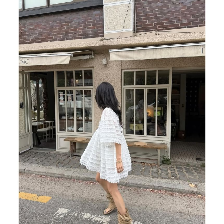 Elbow-Sleeve Square Neck Dotted Lace Trim Ruffle Blouse