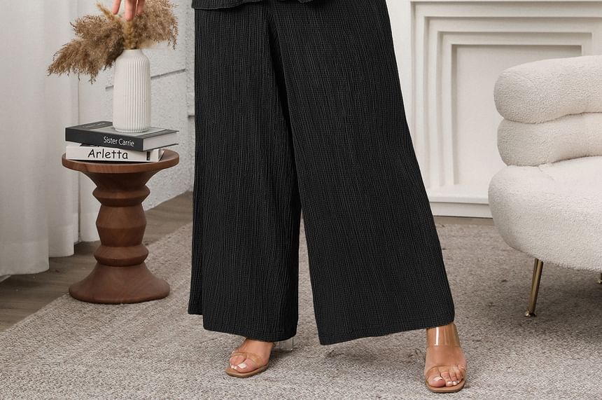 Plus Size Set: Short-Sleeve V-Neck Plain Blouse + Mid Rise Wide Leg Pants [XL-4XL]