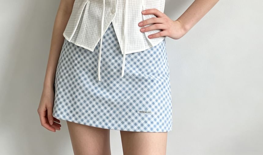 Puff-Sleeve V-Neck Gingham Tie-Front Blouse