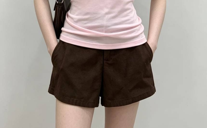 Cold Shoulder Twisted Strap Plain Slim-Fit T-Shirt