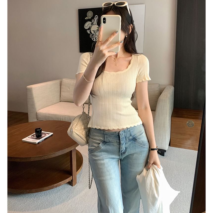 Ribbed Knit Scoop Neck Tee with Short Sleeves