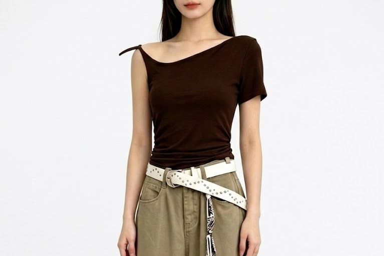 Ruched Asymmetric Round Neck Tee
