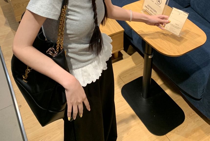 Short-Sleeve Crew Neck Eyelet Lace Panel Tee
