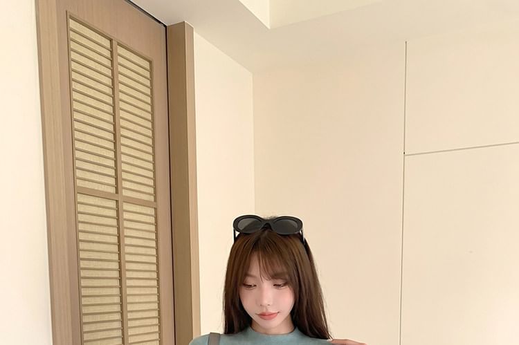 Short Sleeve High Neck Asymmetrical Knit Top