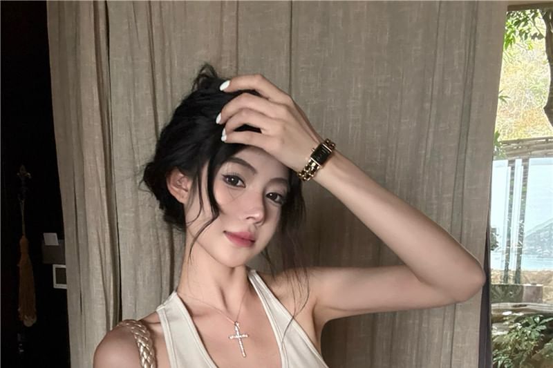 Halter Neck Plain Top