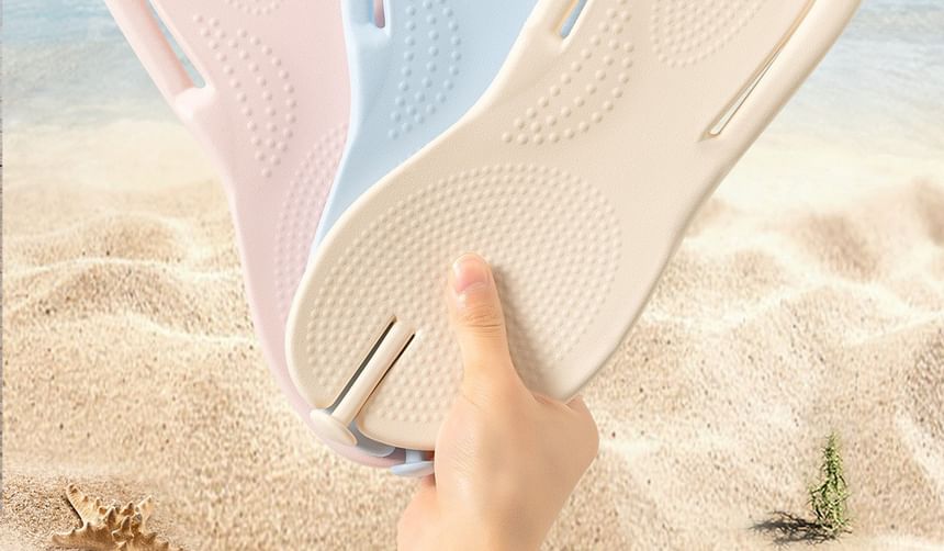 Foldable Plain Flip-Flops