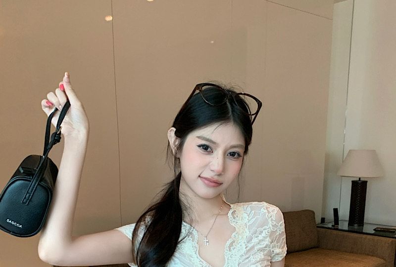 Lace V-Neck Crop Top with Short Sleeves
