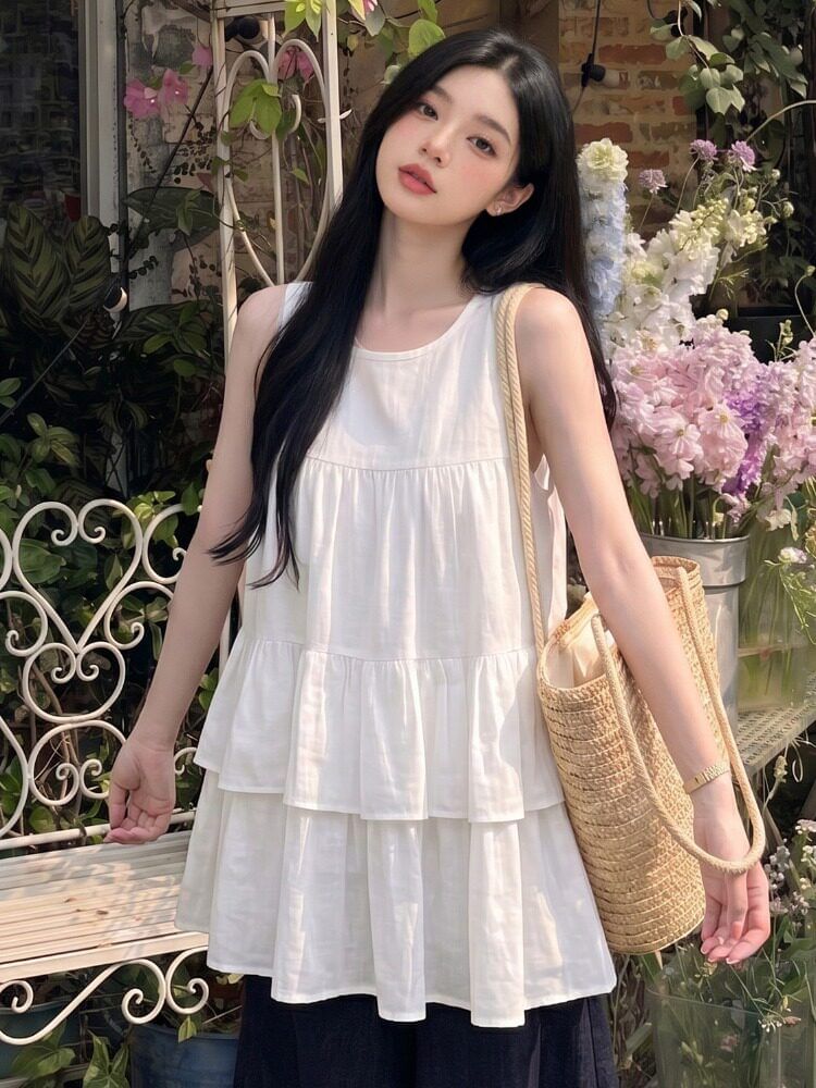 Tiered Sleeveless Top with Round Neckline