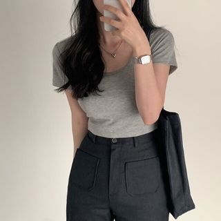 Short-Sleeve Plain Cropped T-Shirt