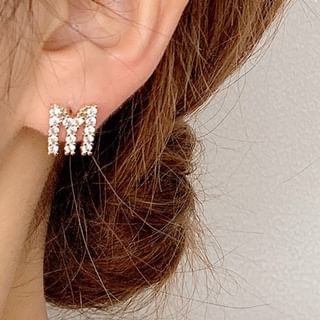 Rhinestone Lettering Ear Stud