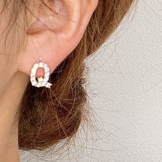 Rhinestone Lettering Ear Stud