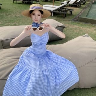 Thin Strap Checkered Ruched Maxi A-Line Dress