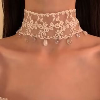 Lace Choker